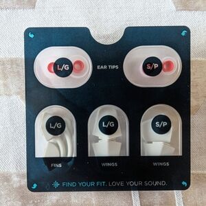 Black and White Ear Tips and Fins Set